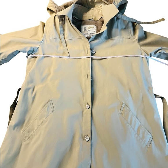 London Fog Women’s Long Beige Maincoats Weatherwear Trench Coat Size 18 - Picture 9 of 12